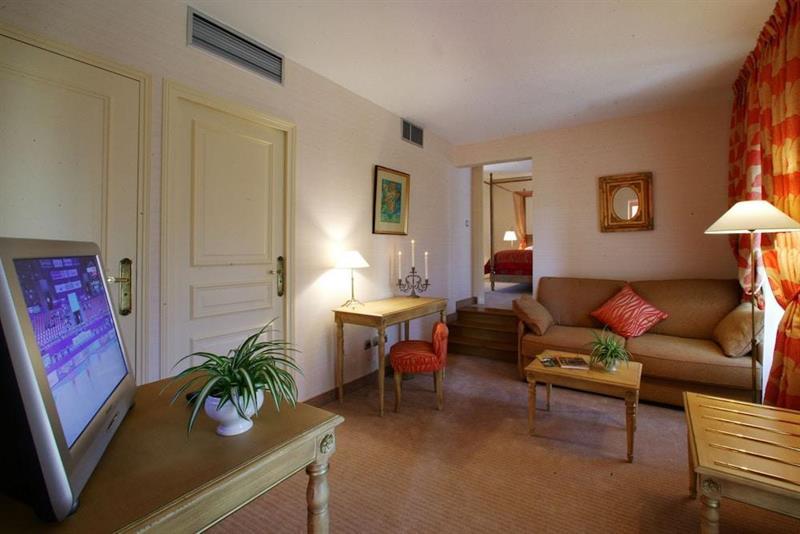 Au Grand Hotel De Sarlat - Pavillon De Selves Екстериор снимка